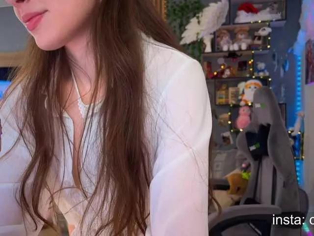 Cuterori on BongaCams 