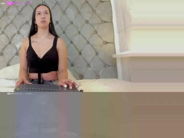 danaylia on BongaCams 