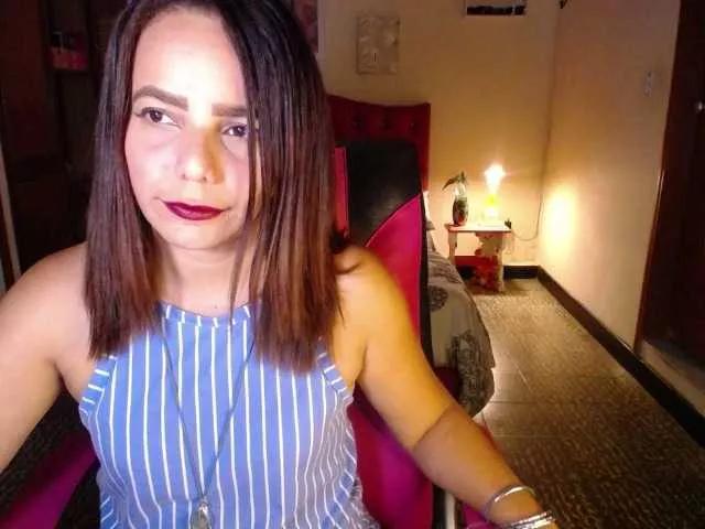 Freechat danielle-rose on BongaCams