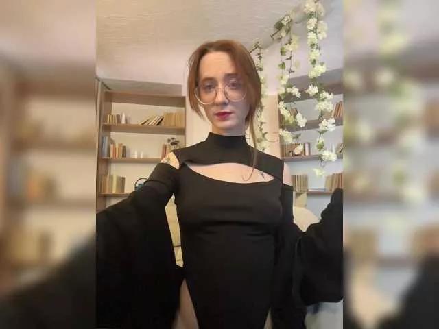DarkLola on BongaCams 