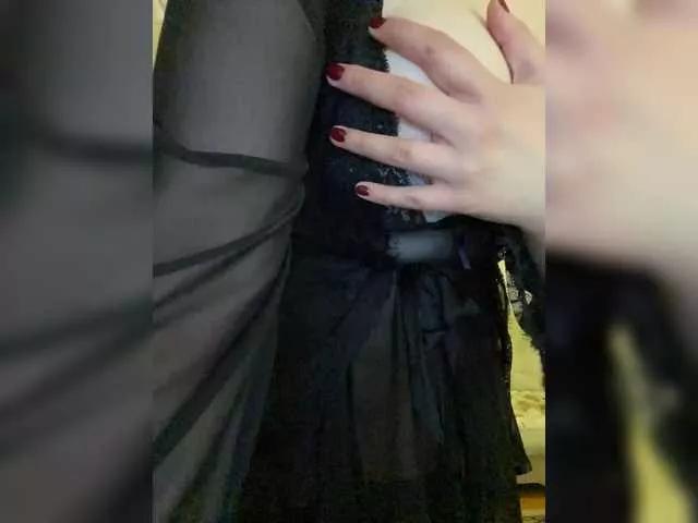 Denichka14 on BongaCams 