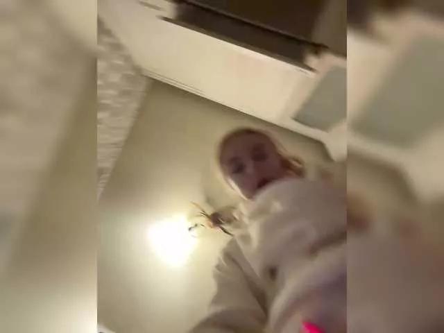 Freechat desorwss on BongaCams