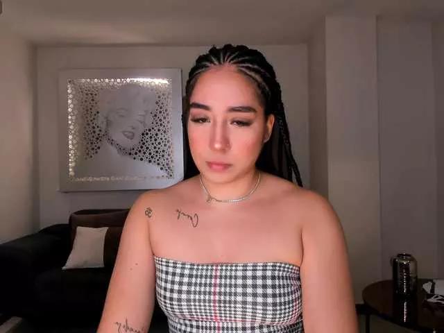 DianeSpencer on BongaCams 