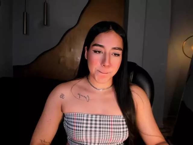 DianeSpencer on BongaCams 