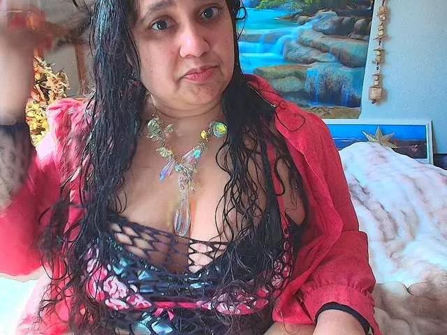 DUMBHOEMELANIE on BongaCams 