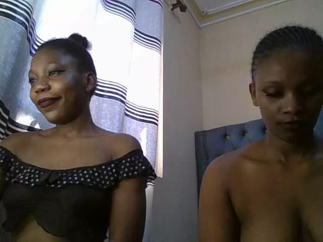 Ebbonyrakael on BongaCams 