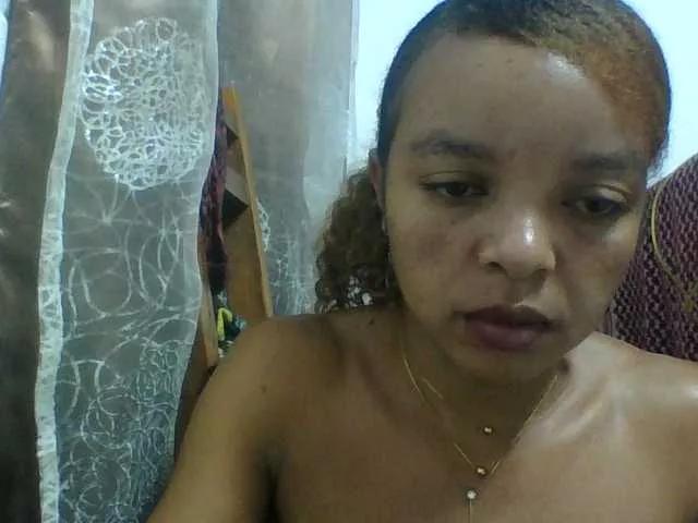 ELODIE12 on BongaCams 