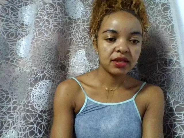 ELODIE12 on BongaCams 
