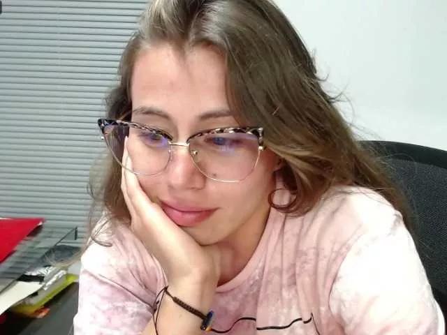 Emmaa-miller on BongaCams 