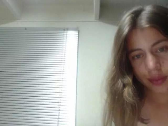 Emmaa-miller on BongaCams 