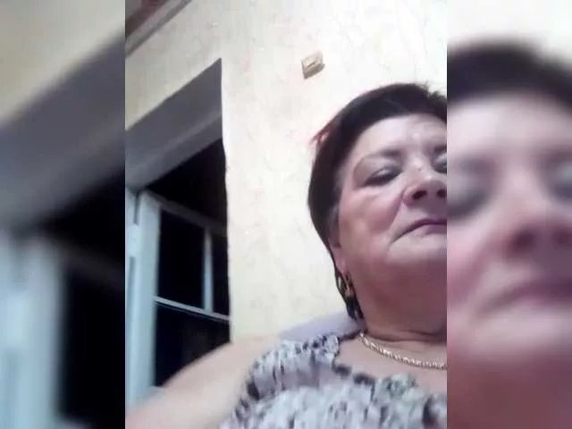 Offline Empresswoman on BongaCams