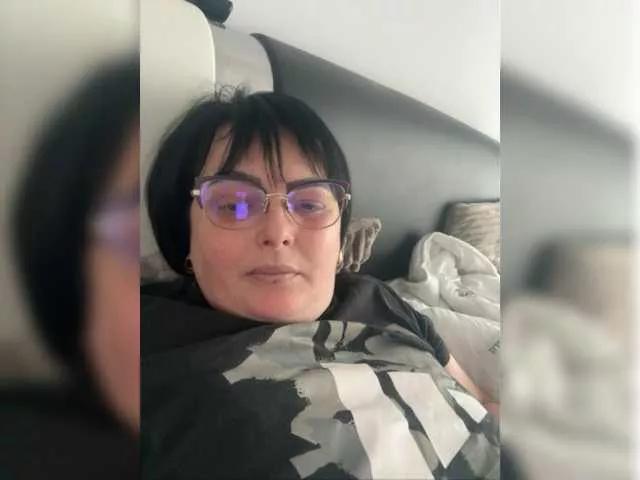 Emyllywhite on BongaCams 