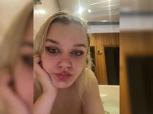 enot22804 on BongaCams 