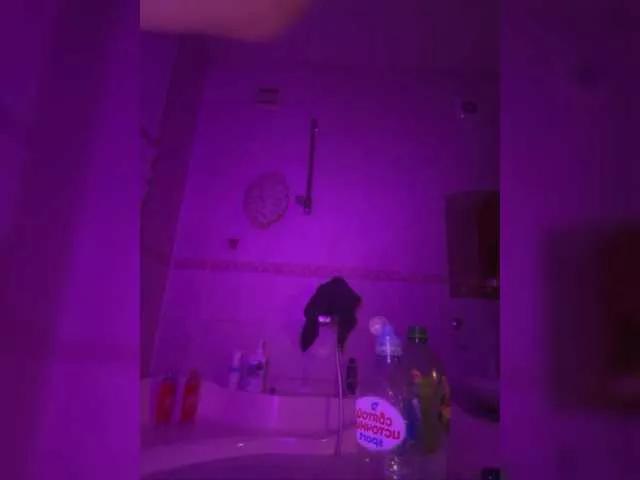 enot22804 on BongaCams 