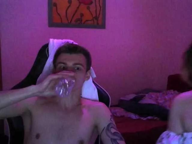 enot22804 on BongaCams 