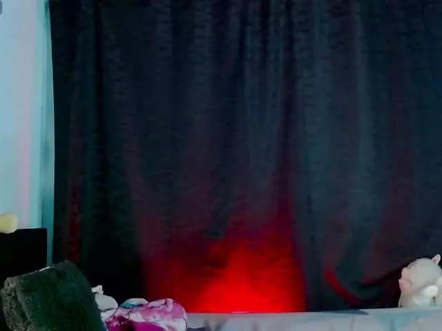 Offline Evah-lee on BongaCams