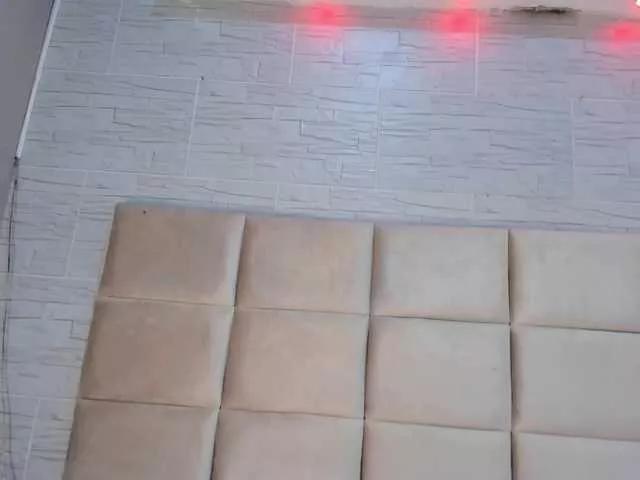 Freechat Fallon-1 on BongaCams