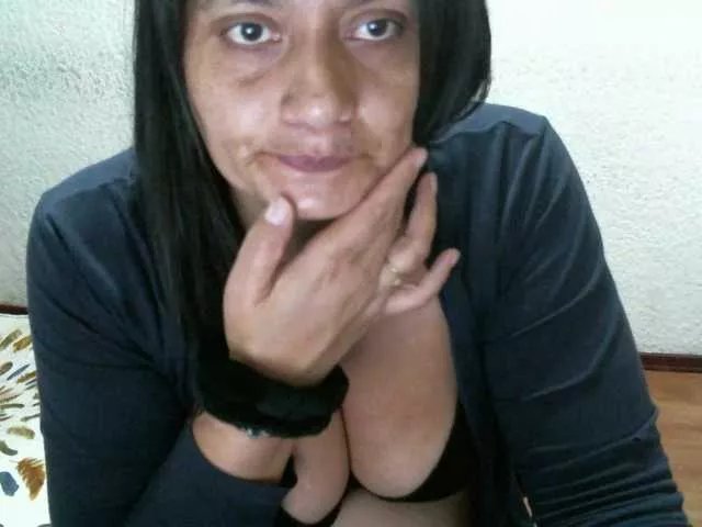 Offline fierywoman on BongaCams