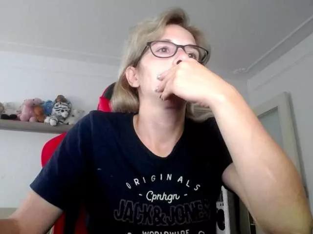 Georgianalove on BongaCams