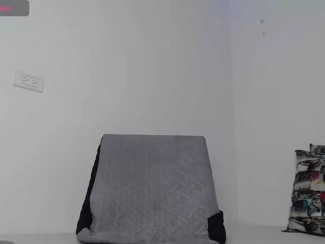 Offline gigi-loved on BongaCams