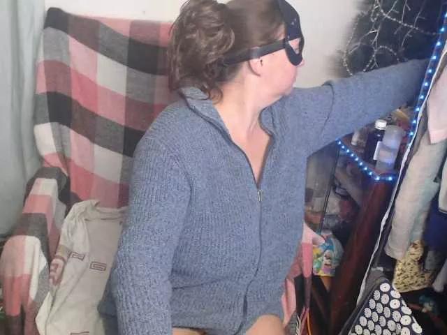 GoldenFisha on BongaCams