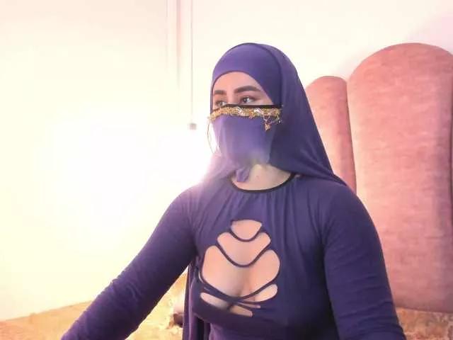 halabi-saha on BongaCams 