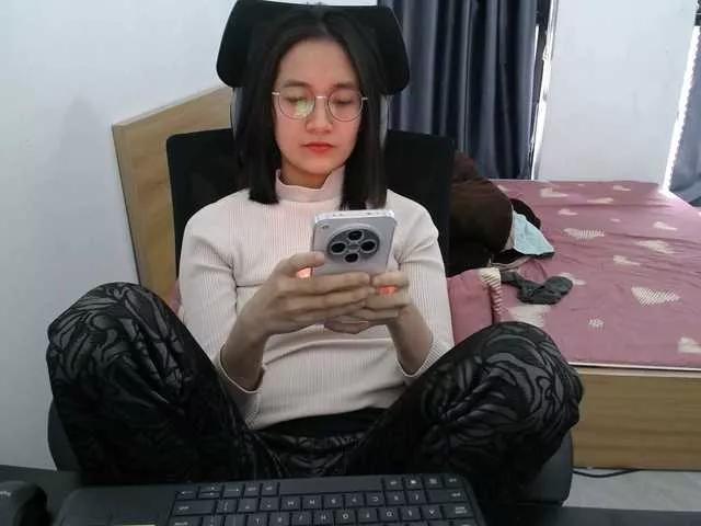 Hana099 on BongaCams 