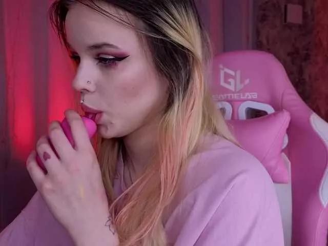 HannaCristal on BongaCams 