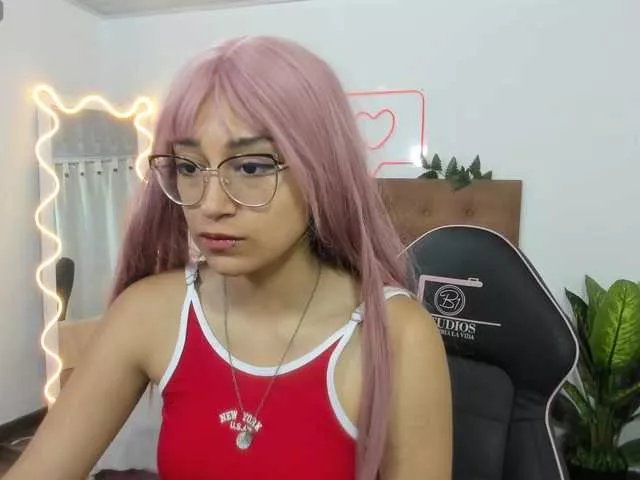 Offline HANNI-TAY on BongaCams