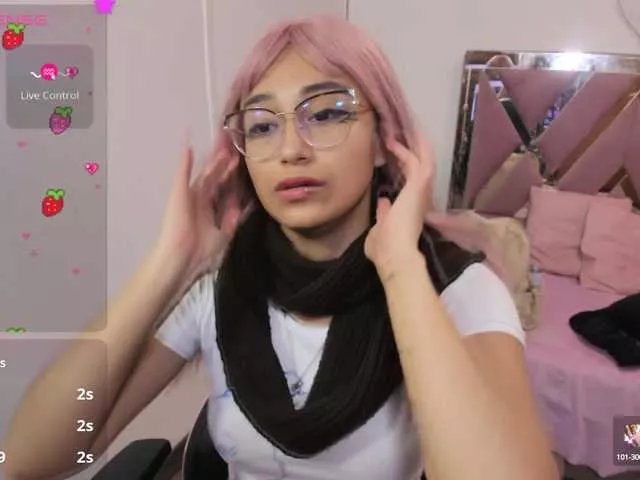 Offline HANNI-TAY on BongaCams