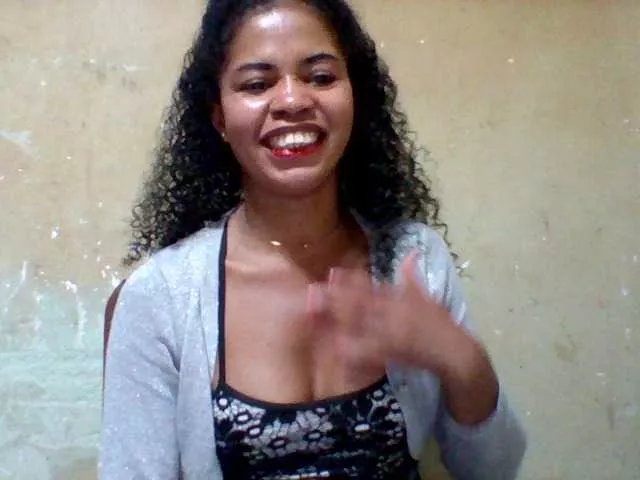 Offline Hanta11 on BongaCams