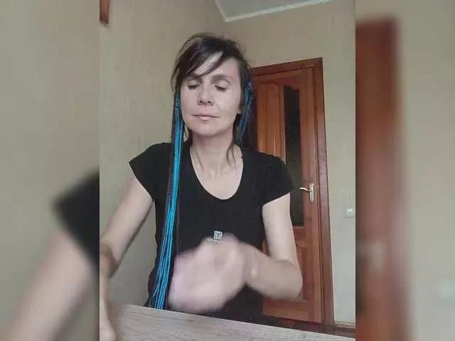 Hellenalonenochka on BongaCams