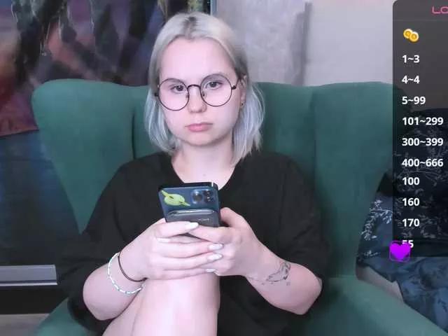 hellfire-club on BongaCams 