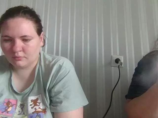HollyXEva on BongaCams 