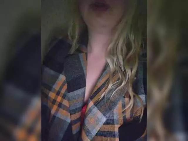 Honey-Alexa on BongaCams 