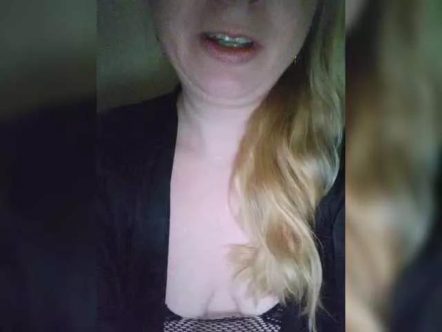 Honey-Alexa on BongaCams 