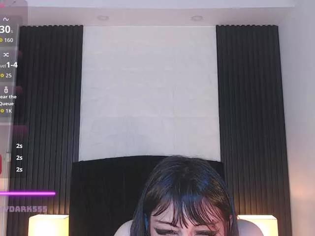 honeydark on BongaCams