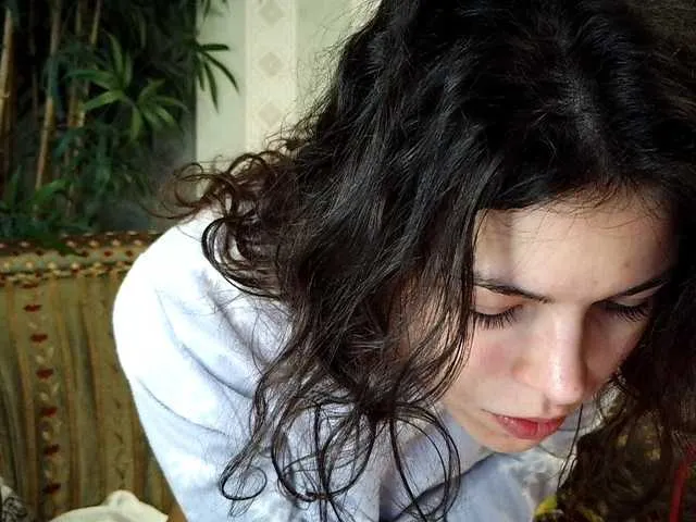 Honeykrisspussy on BongaCams