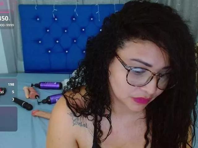 hornyy-cougar on BongaCams 