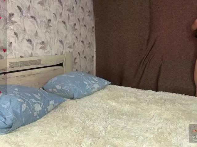 hot-ass-18 on BongaCams 