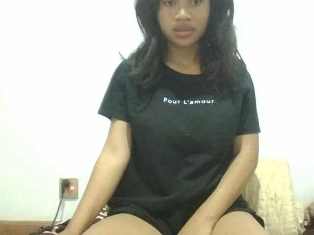 Offline HoTGirlie on BongaCams