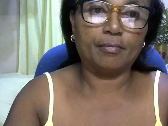 hotmomsexy on BongaCams 