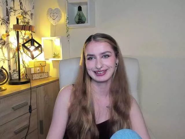 Offline HotNina19 on BongaCams