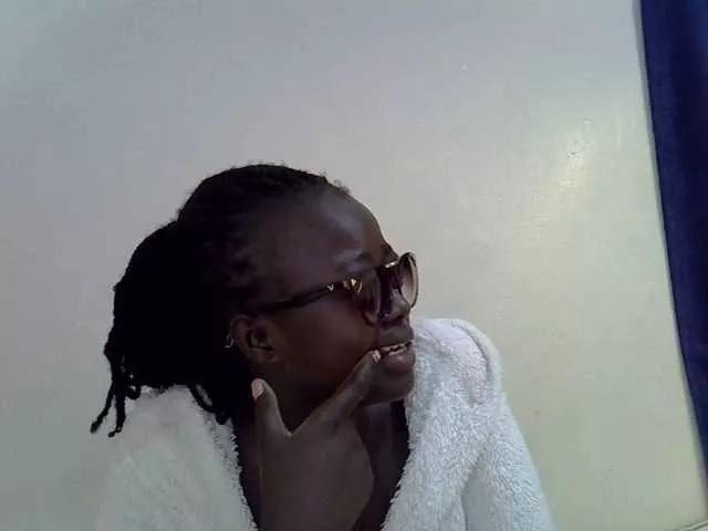 Hottiejoy on BongaCams 