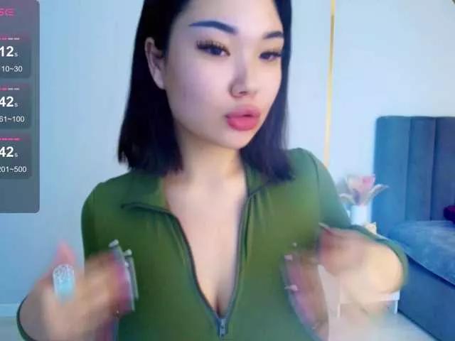 Offline hwarin on BongaCams