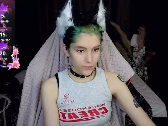 Hyeon-Jin on BongaCams 