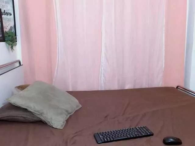 Offline idalisVanucci on BongaCams