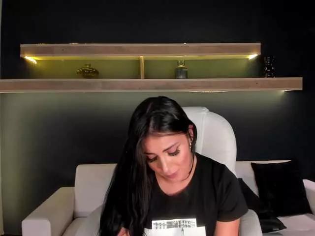 Offline ImArianaCruz on BongaCams