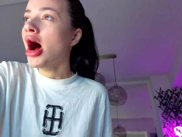 ireneVON on BongaCams 