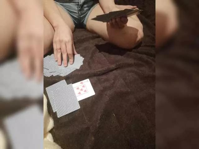 Offline IrinaWhite94 on BongaCams